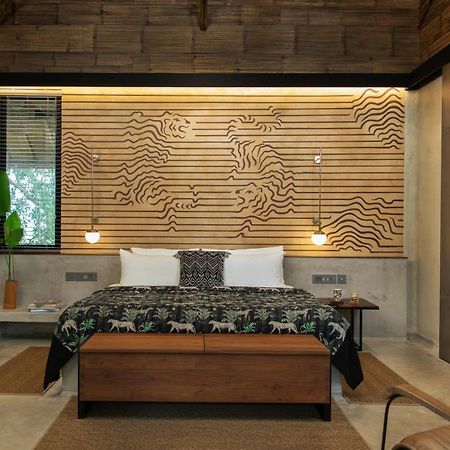 Kaav Safari Lodge, Kabini Begūr エクステリア 写真