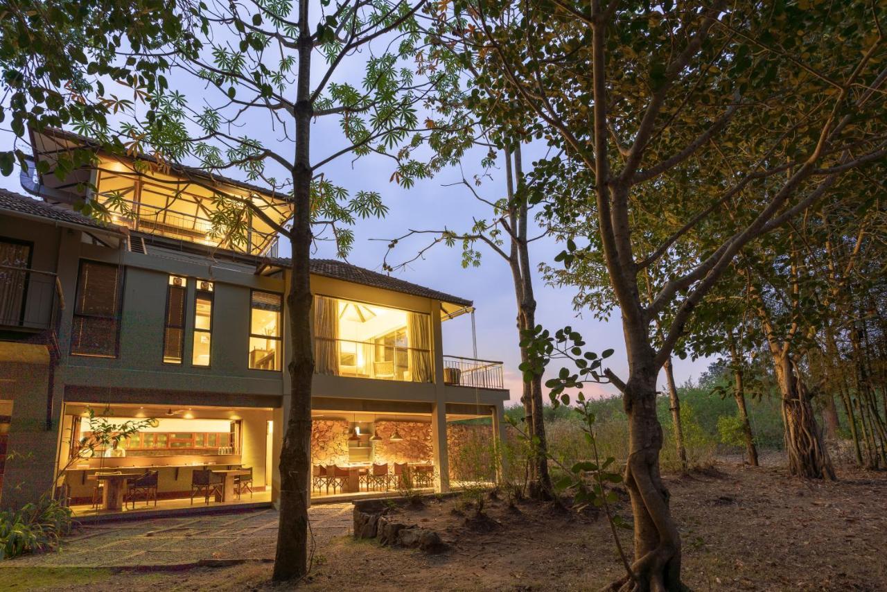 Kaav Safari Lodge, Kabini Begūr エクステリア 写真
